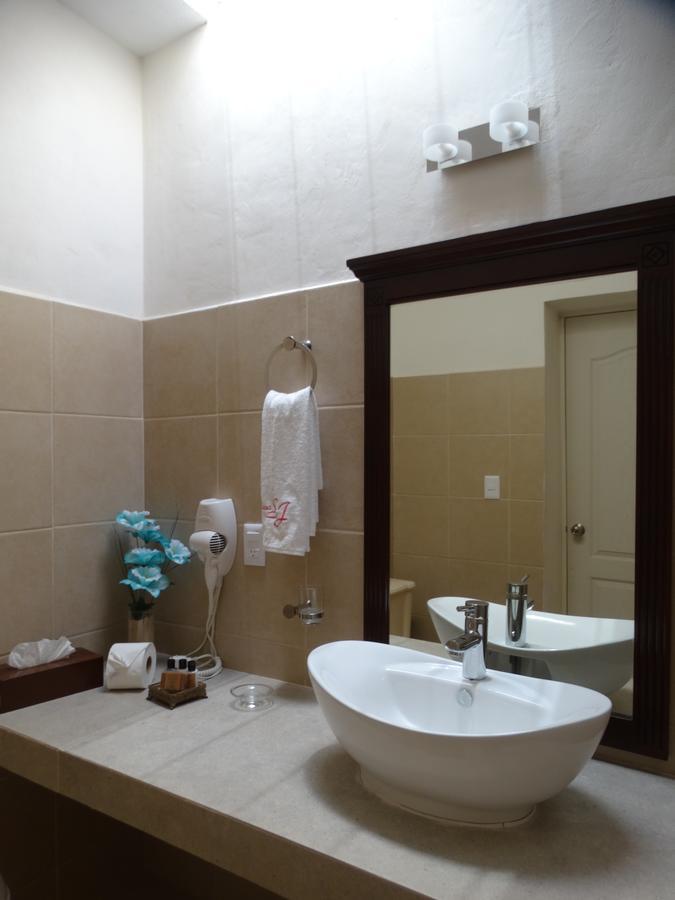 Casa San Juan Bed & Breakfast Merida Ngoại thất bức ảnh